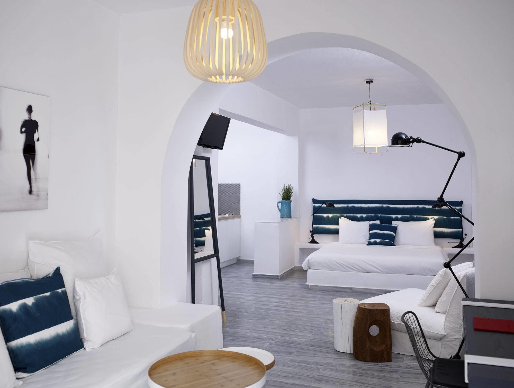 Bellonias Hotel