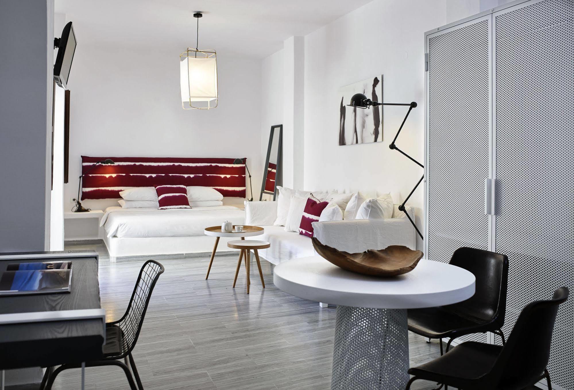 Bellonias Hotel 4*